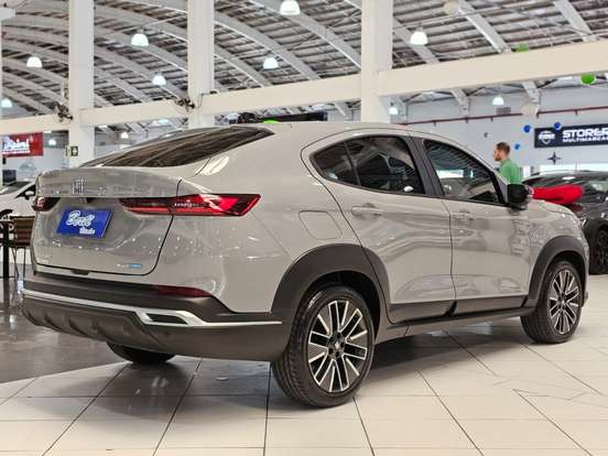 FIAT-FASTBACK-1.0 TURBO 200 HYBRID AUDACE CVT FIAT-FASTBACK-2025