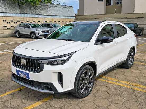 FIAT-FASTBACK-2025
