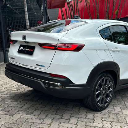 FIAT-FASTBACK-1.0 TURBO 200 HYBRID IMPETUS CVT FIAT-FASTBACK-2025