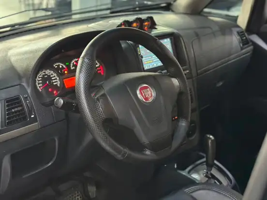 FIAT-IDEA-1.8 MPI ADVENTURE 8V FLEX 4P AUTOMATIZADO FIAT-IDEA-2010