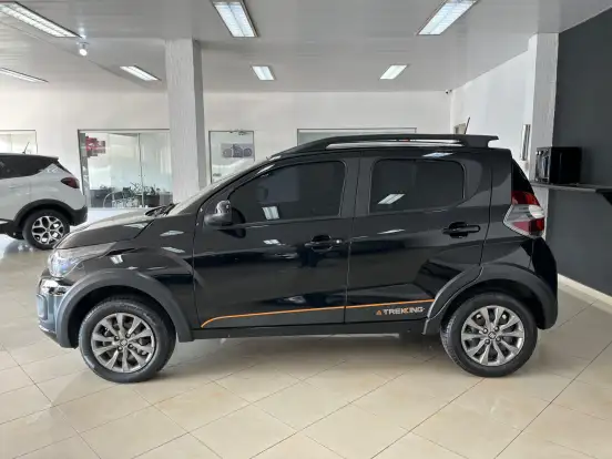 FIAT-MOBI-1.0 EVO FLEX TREKKING MANUAL FIAT-MOBI-2023