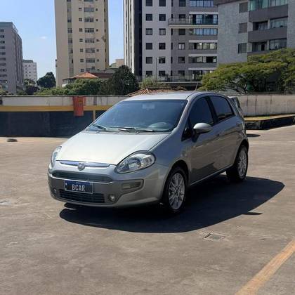 FIAT PUNTO 1.6 ESSENCE 16V FLEX 4P AUTOMATIZADO