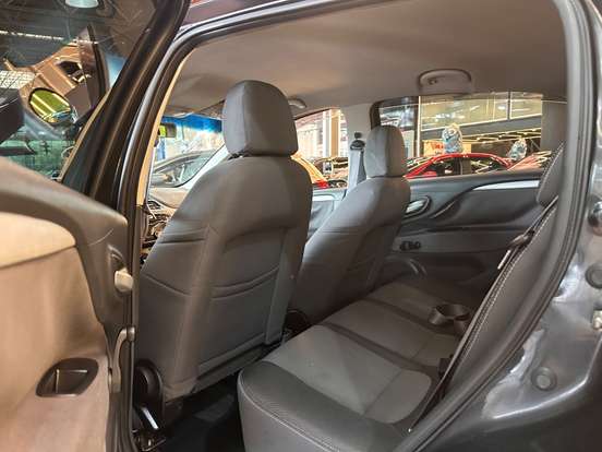 FIAT-PUNTO-2014