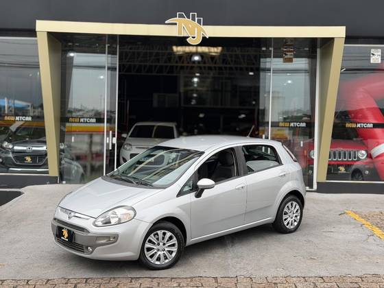 FIAT PUNTO 1.6 ESSENCE 16V FLEX 4P MANUAL