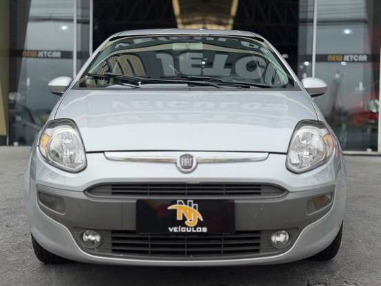 FIAT-PUNTO-2012