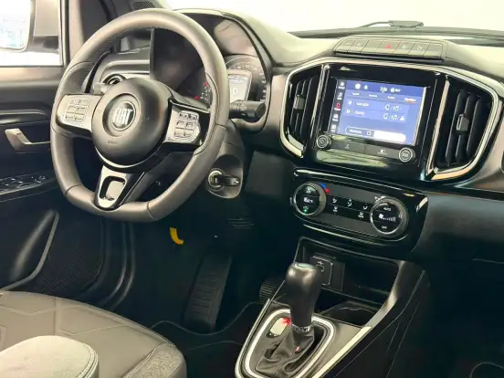 FIAT-STRADA-2023