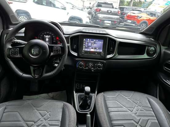 FIAT-STRADA-2021