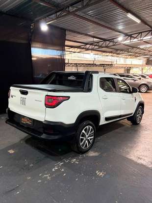 FIAT-STRADA-2023