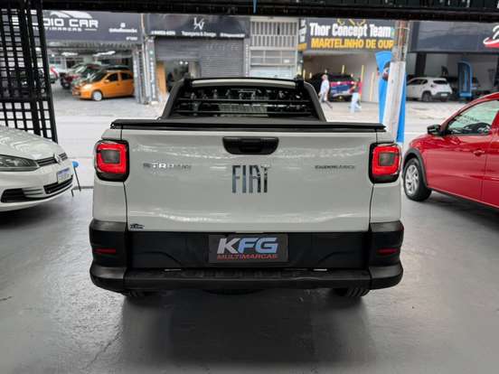FIAT-STRADA-2021