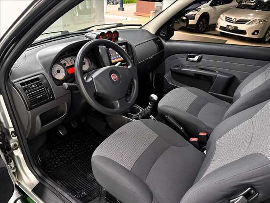 FIAT-STRADA-2010