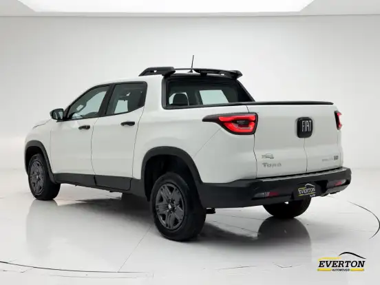 FIAT-TORO-2023