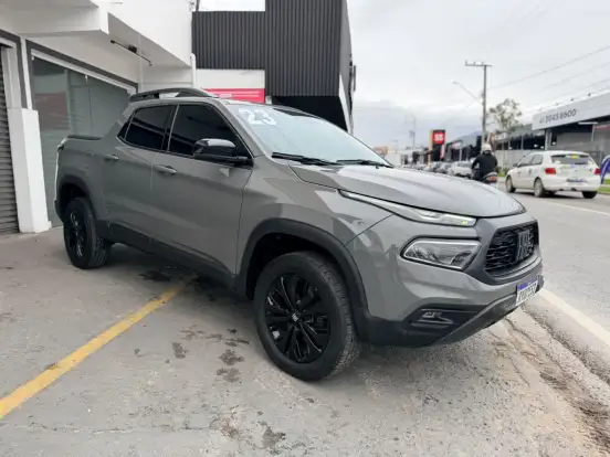 FIAT-TORO-1.3 TURBO 270 FLEX VOLCANO AT6 FIAT-TORO-2023