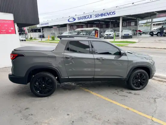 FIAT-TORO-2023