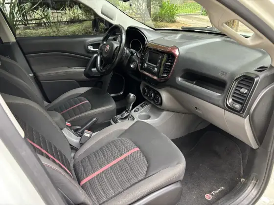 FIAT TORO 1.8 16V EVO FLEX FREEDOM OPEN EDITION AT6