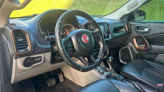 FIAT-TORO-2017