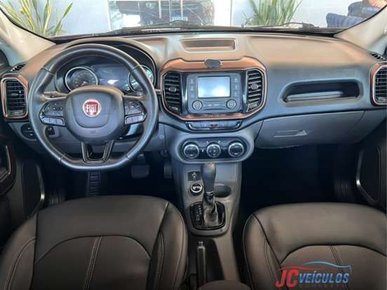 FIAT-TORO-2016