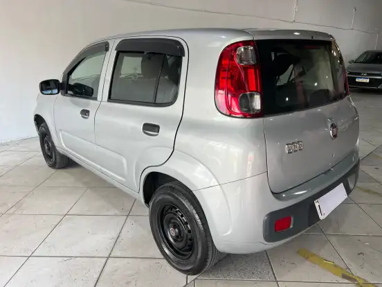 FIAT-UNO-1.0 EVO VIVACE 8V FLEX 4P MANUAL FIAT-UNO-2015