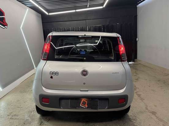 FIAT-UNO-1.0 EVO VIVACE 8V FLEX 4P MANUAL FIAT-UNO-2015