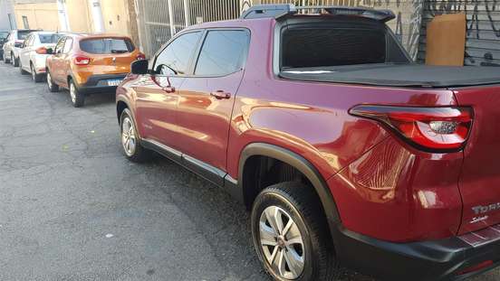 FIAT-TORO-2016