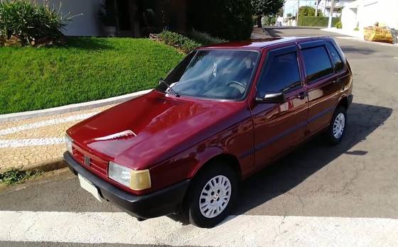 Fiat UNO 1.0 IE Mille EP 8V Gasolina 4P Manual