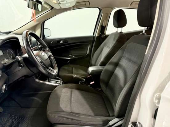 FORD-ECOSPORT-2020
