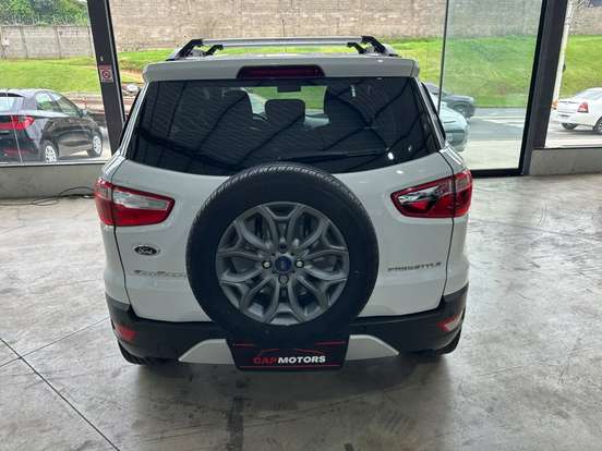 FORD-ECOSPORT-2015