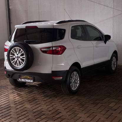 FORD-ECOSPORT-2017