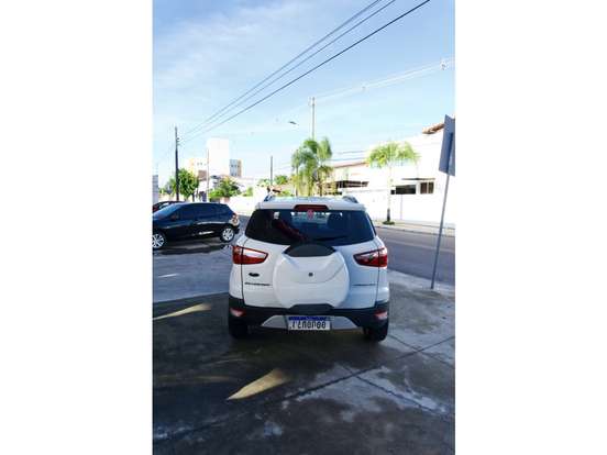 FORD-ECOSPORT-2016