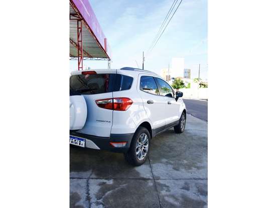 FORD-ECOSPORT-2016