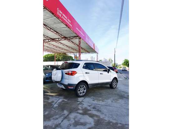 FORD-ECOSPORT-2016