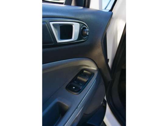 FORD-ECOSPORT-2016
