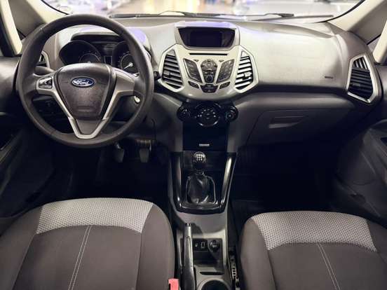 FORD-ECOSPORT-2012