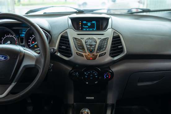 FORD-ECOSPORT-2016
