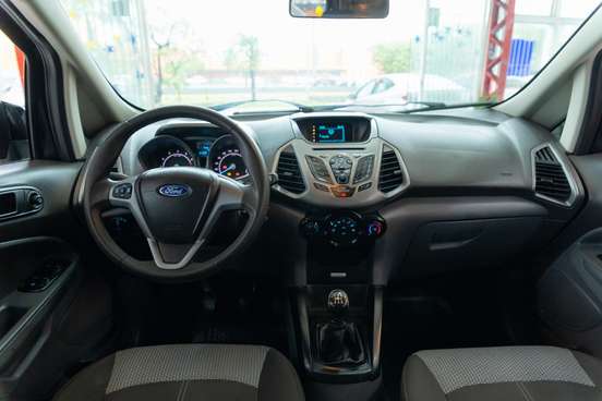 FORD-ECOSPORT-2016