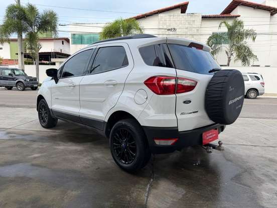 FORD-ECOSPORT-2016