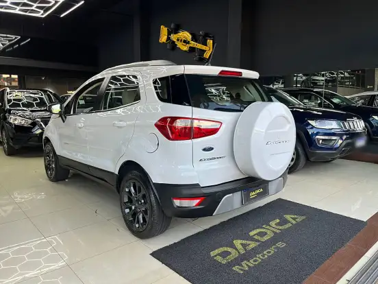 FORD-ECOSPORT-2018