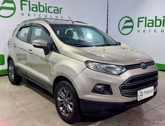 FORD-ECOSPORT-2015