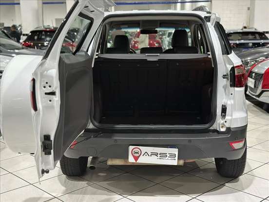 FORD-ECOSPORT-2013