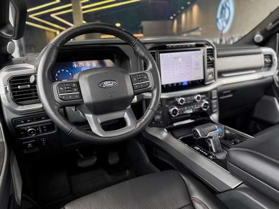 FORD-F-150-5.0 V8 GASOLINA CD LARIAT FX4 AUTOMÁTICO FORD-F-150-2024