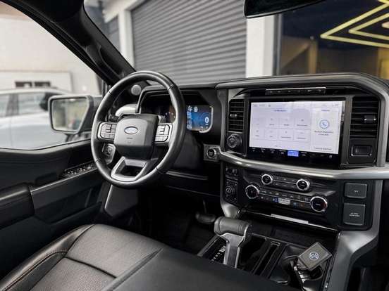 FORD-F-150-5.0 V8 GASOLINA CD LARIAT FX4 AUTOMÁTICO FORD-F-150-2024