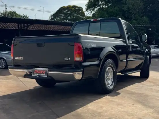 FORD-F-250-4.2 XLT 4X2 CS TURBO DIESEL 2P MANUAL FORD-F-250-2001