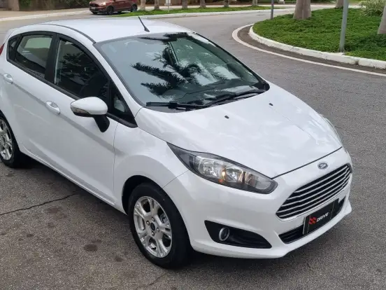 FORD-FIESTA-1.6 SE PLUS HATCH 16V FLEX 4P POWERSHIFT FORD-FIESTA-2017