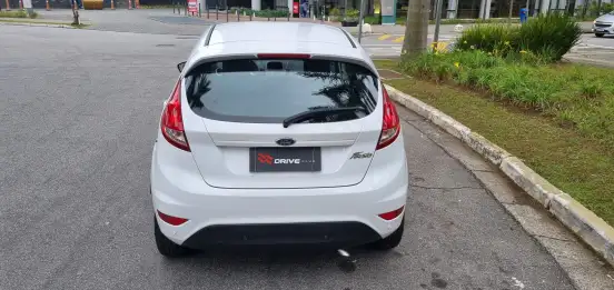 FORD-FIESTA-2017