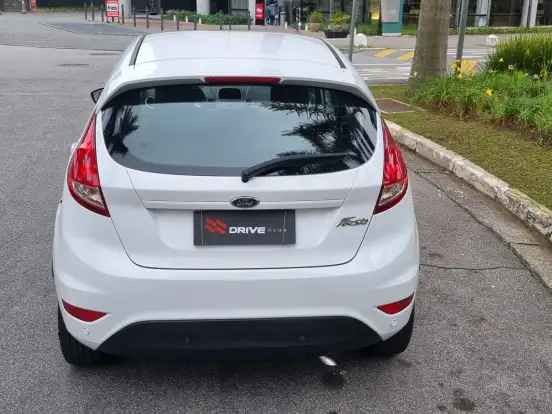 FORD-FIESTA-1.6 SE PLUS HATCH 16V FLEX 4P POWERSHIFT FORD-FIESTA-2017