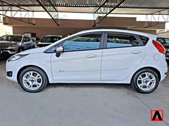 FORD-FIESTA-2017