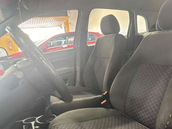 FORD-FIESTA-1.0 MPI FIRST HATCH 8V FLEX 4P MANUAL FORD-FIESTA-2006