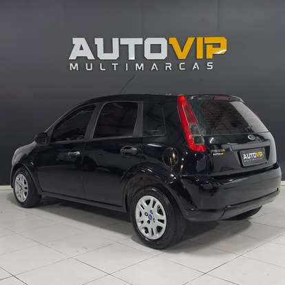 FORD-FIESTA-2010