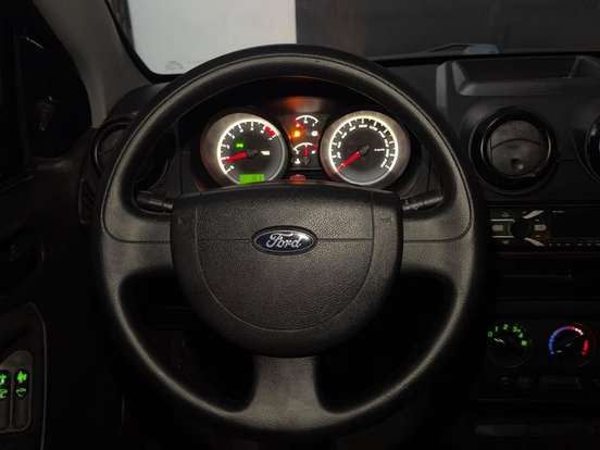 FORD-FIESTA-1.0 ROCAM 8V FLEX 4P MANUAL FORD-FIESTA-2010