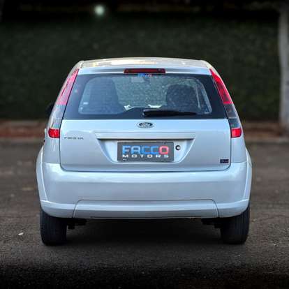 FORD-FIESTA-2013