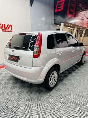 FORD-FIESTA-2012